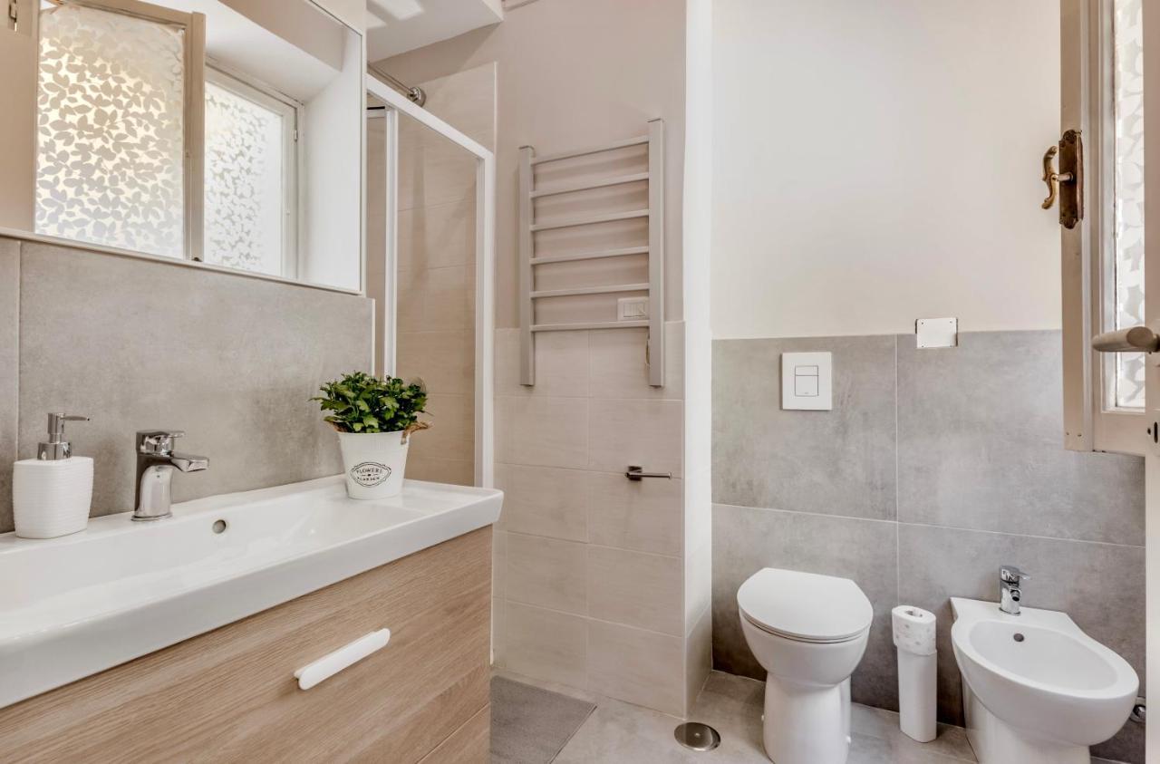 Domus Camilla Apartment Roma Ngoại thất bức ảnh